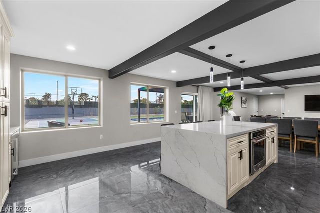 7061 South Valley View Boulevard, Las Vegas, NV 89118