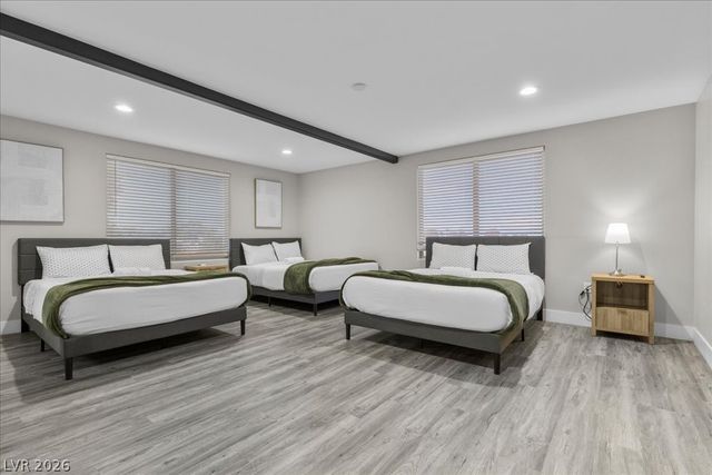 7061 South Valley View Boulevard, Las Vegas, NV 89118