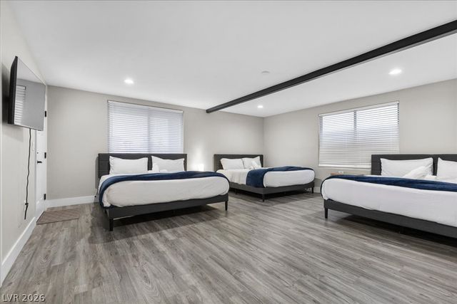 7061 South Valley View Boulevard, Las Vegas, NV 89118