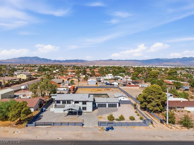 7061 South Valley View Boulevard, Las Vegas, NV 89118