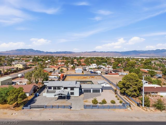 7061 South Valley View Boulevard, Las Vegas, NV 89118
