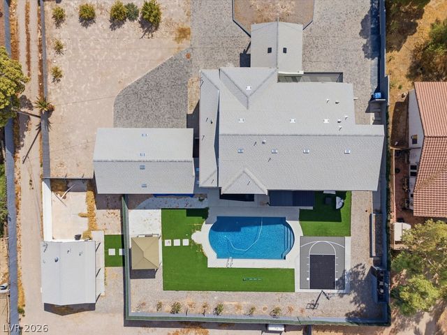 7061 South Valley View Boulevard, Las Vegas, NV 89118