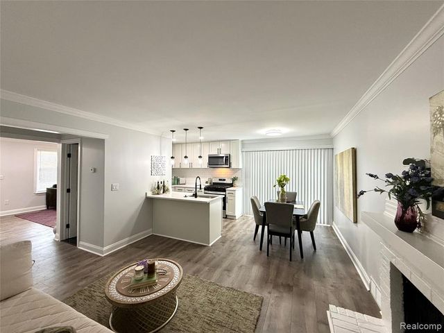 2028 Wickham Street, Royal Oak, MI 48073