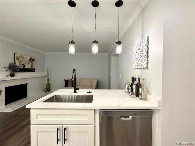 2028 Wickham Street, Royal Oak, MI 48073