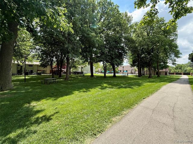 2028 Wickham Street, Royal Oak, MI 48073