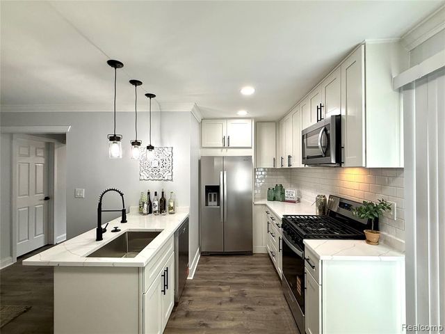 2028 Wickham Street, Royal Oak, MI 48073