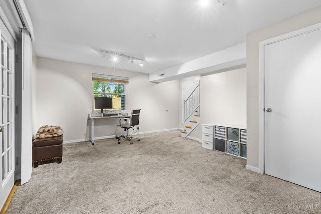 1207 Isis Avenue, Cincinnati, OH 45208