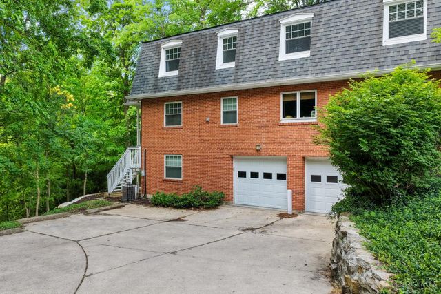 1207 Isis Avenue, Cincinnati, OH 45208