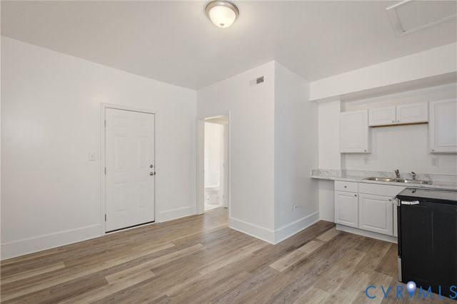 26-28 S Chappell St, Petersburg, VA 23803