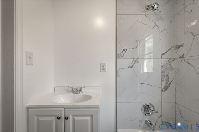 26-28 S Chappell St, Petersburg, VA 23803