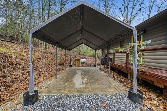 136 Tall Oaks Trail, Blairsville, GA 30512