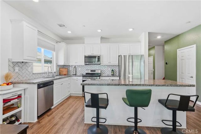 21185 Telegraph, Riverside, CA 92507