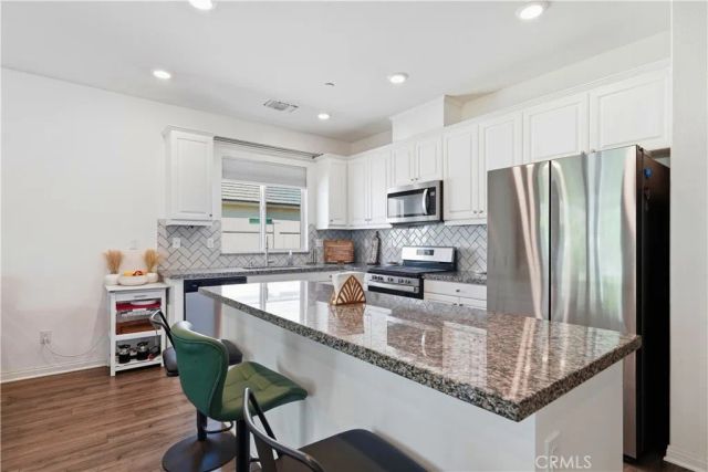 21185 Telegraph, Riverside, CA 92507