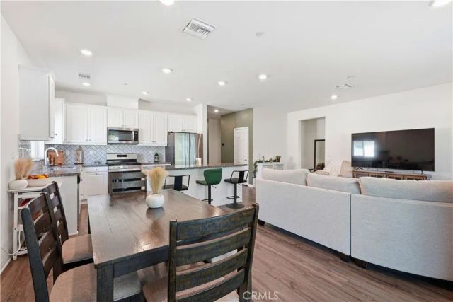 21185 Telegraph, Riverside, CA 92507
