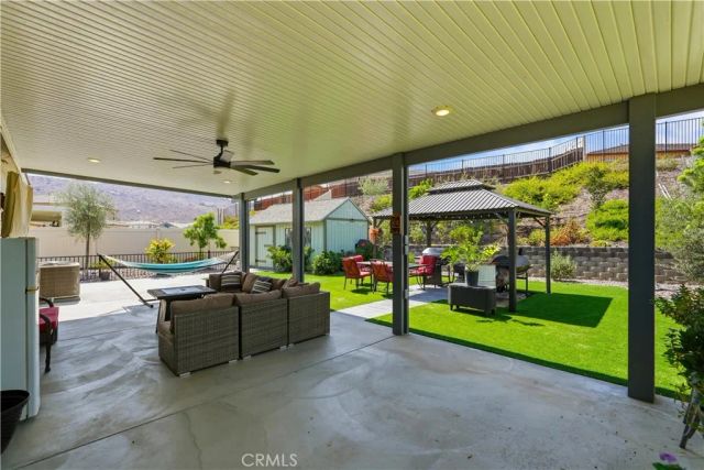 21185 Telegraph, Riverside, CA 92507