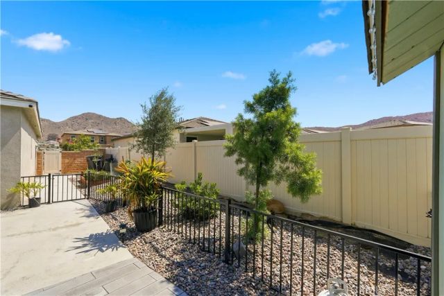 21185 Telegraph, Riverside, CA 92507
