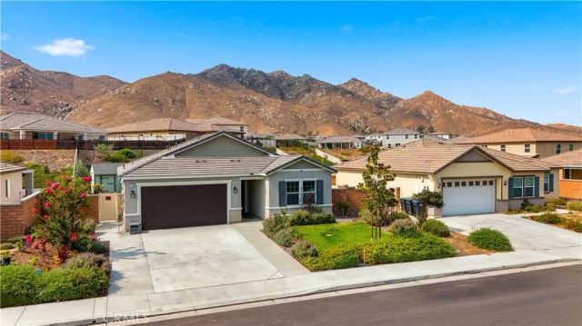 21185 Telegraph, Riverside, CA 92507