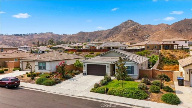 21185 Telegraph, Riverside, CA 92507