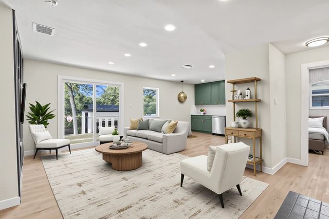 400 Hyde Park Drive, Richardson, TX 75080