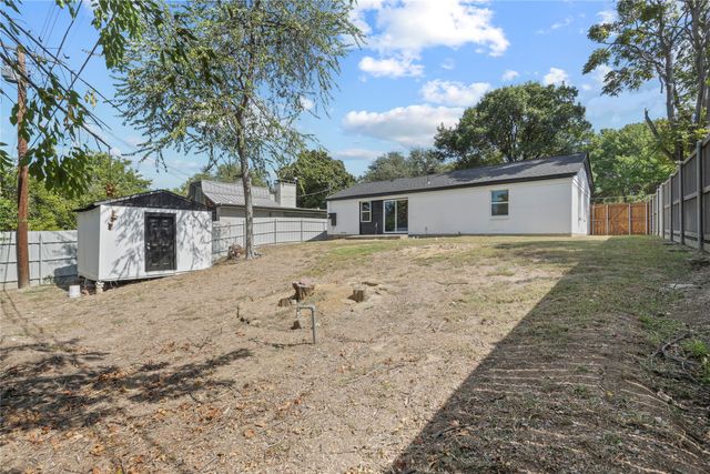 400 Hyde Park Drive, Richardson, TX 75080