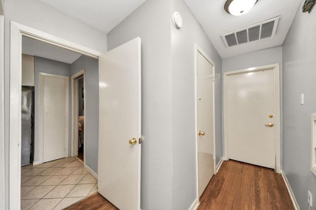 7450 Lakewood Drive, Houston, TX 77016