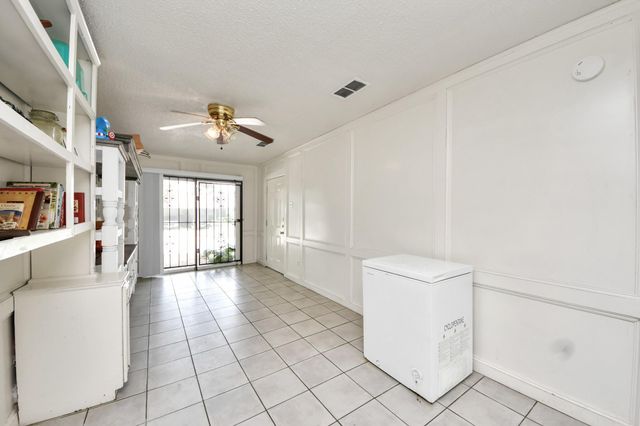 7450 Lakewood Drive, Houston, TX 77016