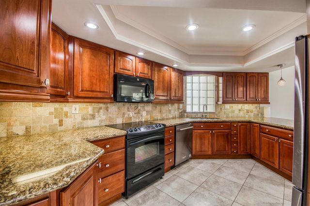 4338 Hazel Avenue A, Palm Beach Gardens, FL 33410