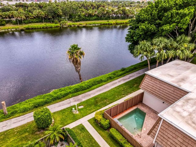 4338 Hazel Avenue A, Palm Beach Gardens, FL 33410