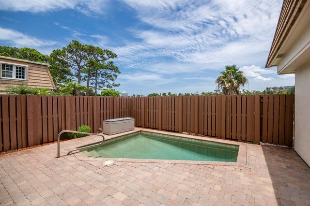 4338 Hazel Avenue A, Palm Beach Gardens, FL 33410