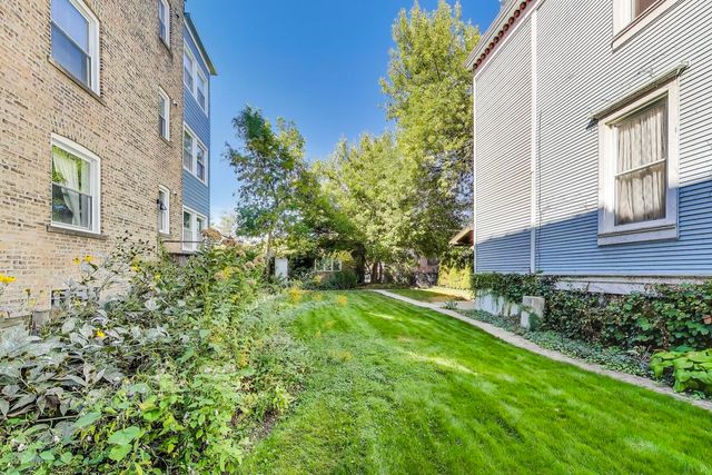 2524 W Winnemac Avenue, Chicago, IL 60625