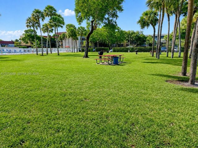 3141 NW 47th Terrace 324, Lauderdale Lakes, FL 33319