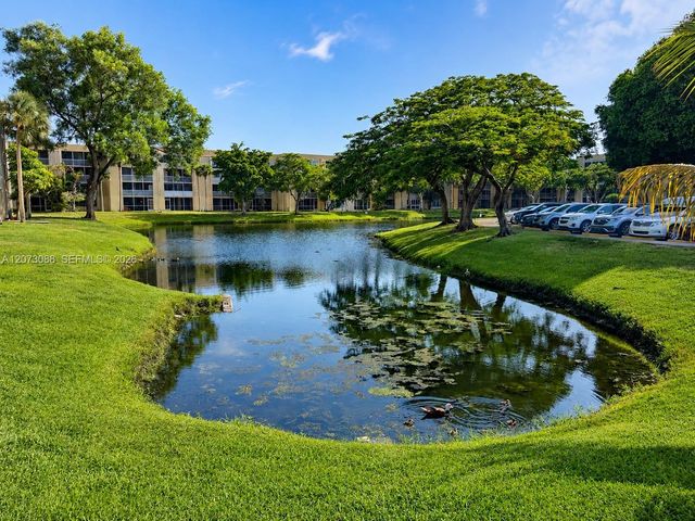 3141 NW 47th Terrace 324, Lauderdale Lakes, FL 33319
