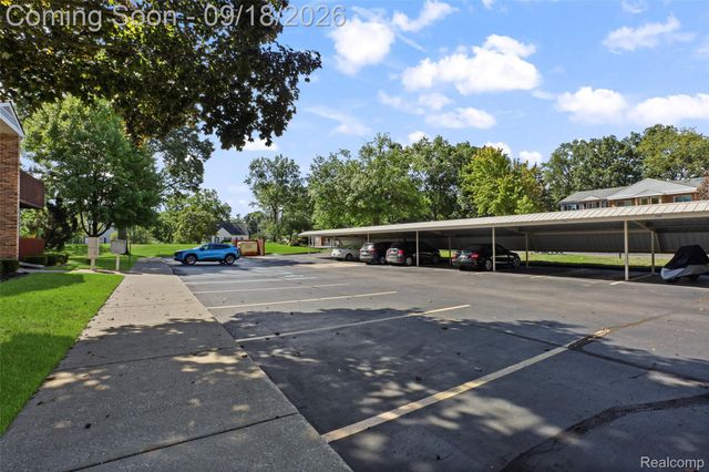 1226 Shoemaker Drive 35, Westland, MI 48185