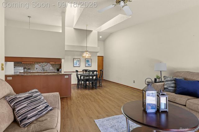 1226 Shoemaker Drive 35, Westland, MI 48185