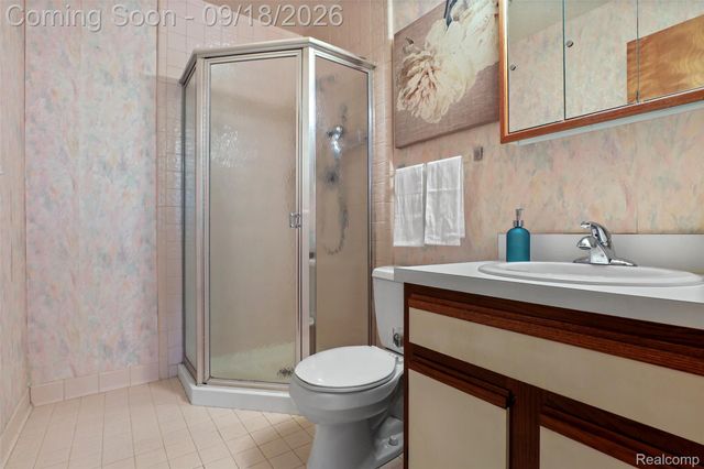 1226 Shoemaker Drive 35, Westland, MI 48185