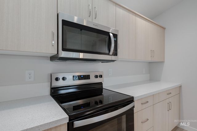 3508 E Boxelder Dr, Nampa, ID 83686