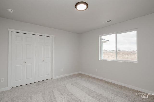 3508 E Boxelder Dr, Nampa, ID 83686