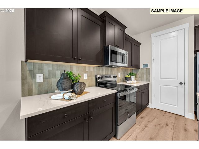 18202 Ne 14th St, Vancouver, WA 98684