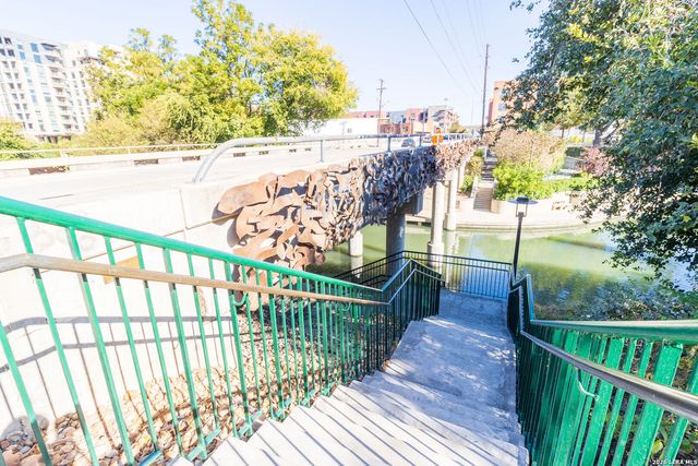 1106 E QUINCY ST, San Antonio, TX 78212
