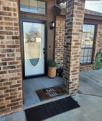 12316 SW 12th Street, Yukon, OK 73099