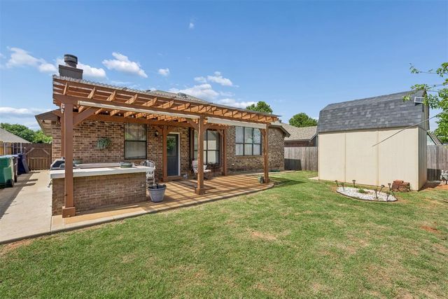 12316 SW 12th Street, Yukon, OK 73099