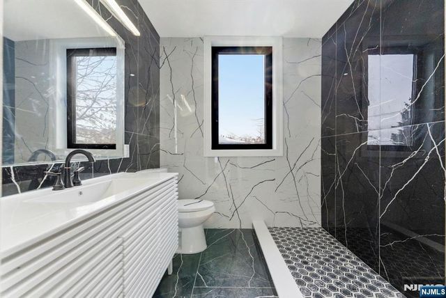 703 3rd Street, Secaucus, NJ 07094
