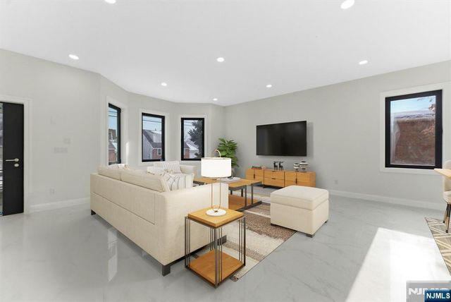 703 3rd Street, Secaucus, NJ 07094