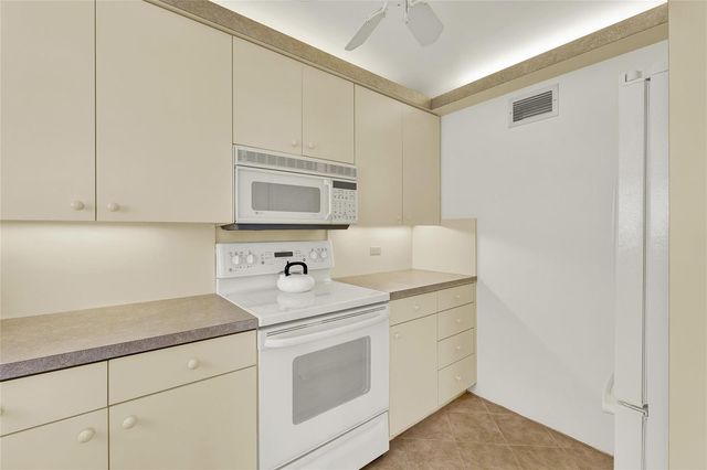 1010 S Ocean Boulevard 1509, Pompano Beach, FL 33062