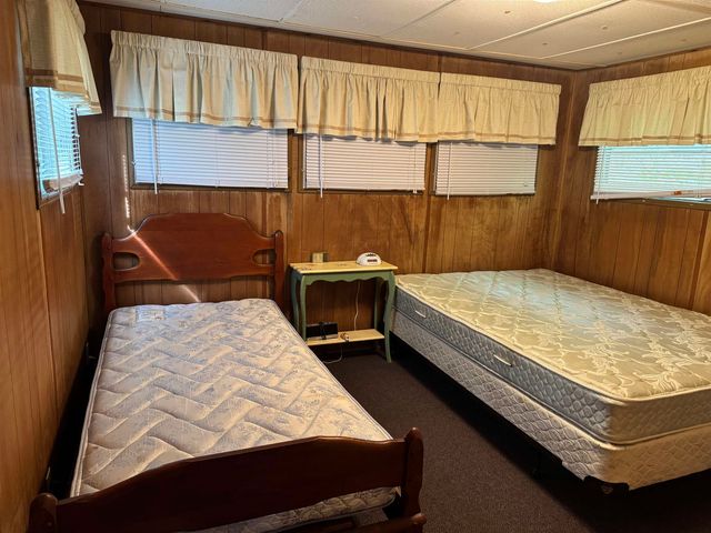 67 Old Pound Road, Effingham, NH 03882