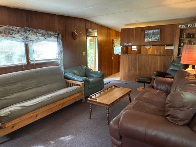 67 Old Pound Road, Effingham, NH 03882