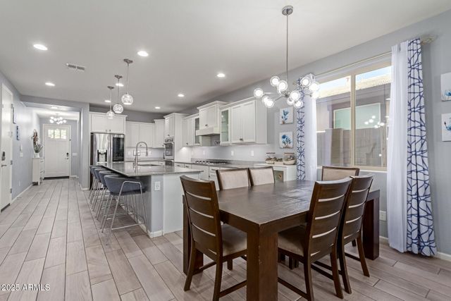 10529 E DURANT Drive, Mesa, AZ 85212