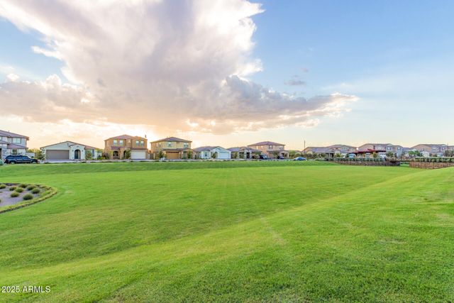 10529 E DURANT Drive, Mesa, AZ 85212