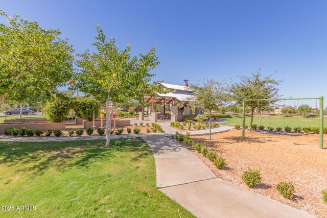 10529 E DURANT Drive, Mesa, AZ 85212