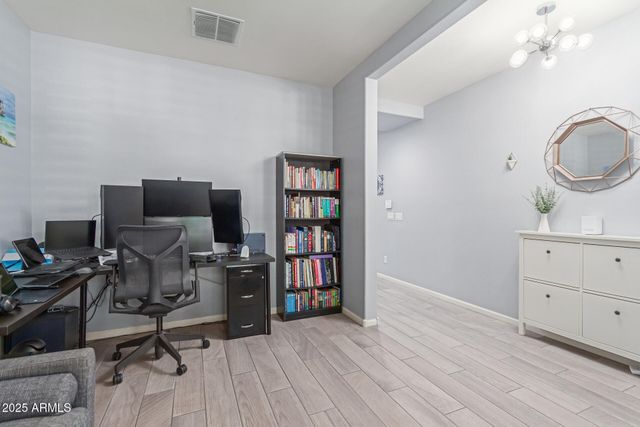 10529 E DURANT Drive, Mesa, AZ 85212